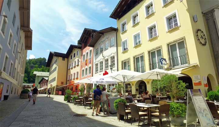 Kleurrijke gevels in Berchtesgaden